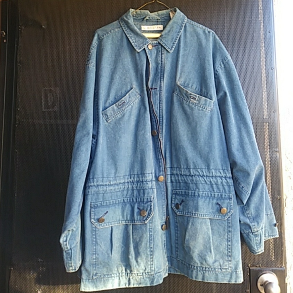 Men's denim jacket